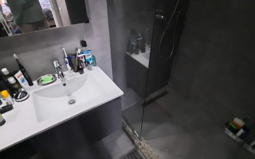 Duplex moderne avec Terrasses Racine