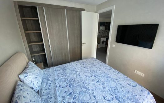 Studio Premium meublé à vendre Racine