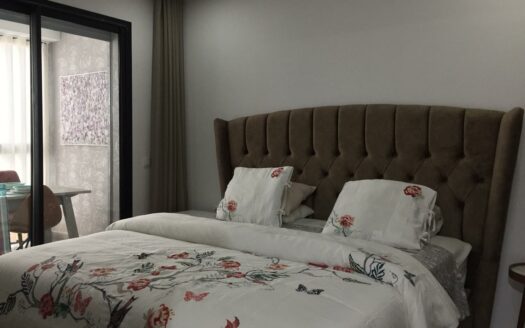 Vente Studio Premium Racine