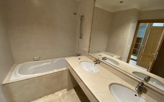 Location Appartement 3 Chambres Haut Standing Triangle d’Or